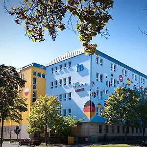 Haus International Ostello
